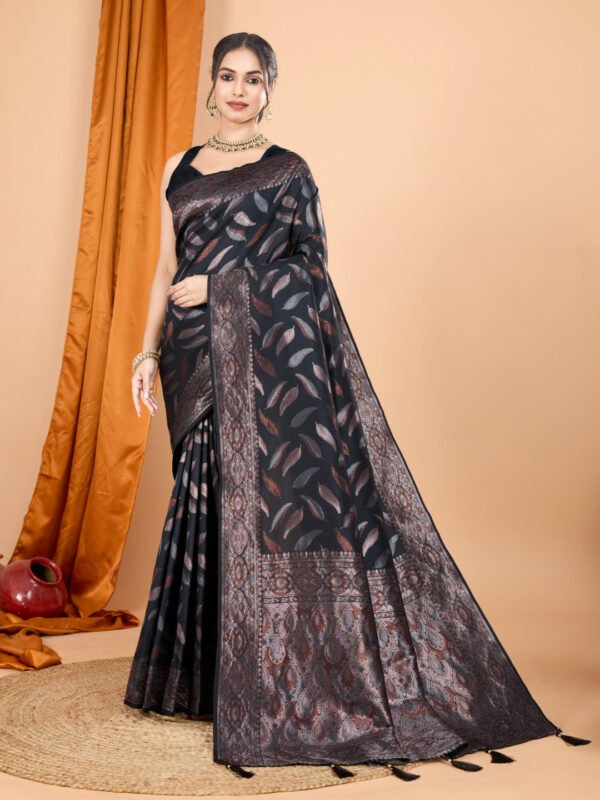 Black Traditional Banarasi Silk Saree With Zari Weaving Work - Image 3