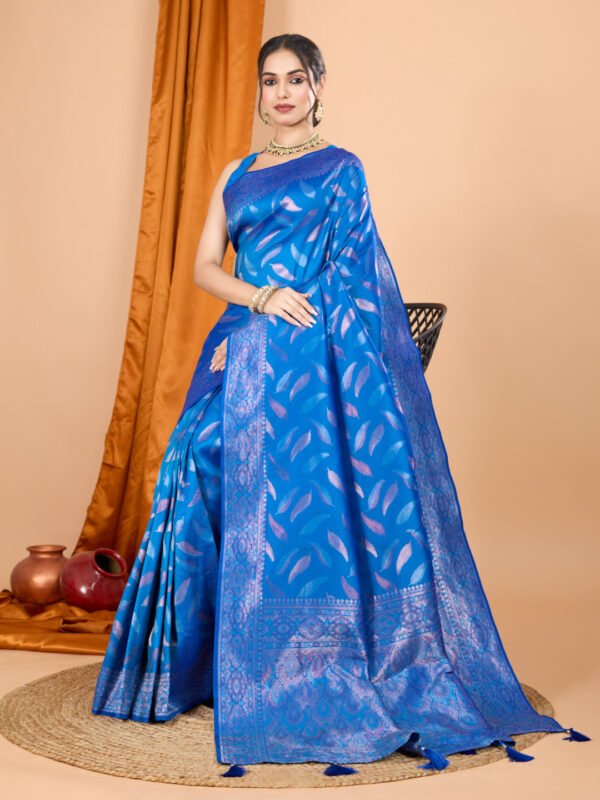 Royal Blue Traditional Banarasi Silk Saree With Zari Weaving Work - Image 4