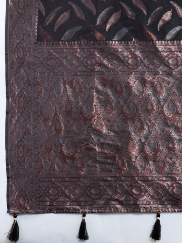 Black Traditional Banarasi Silk Saree With Zari Weaving Work - Image 6